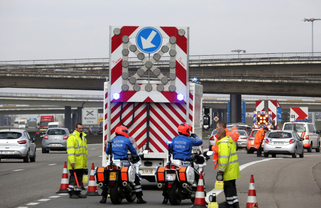 atac belgia aeroport 3 politie ambulante GettyImages-516914170