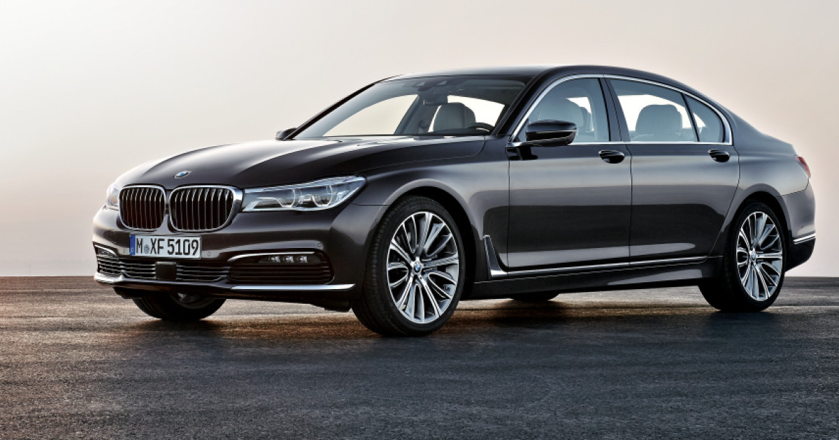 BMW Seria 7, distins cu World Luxury Car 2016