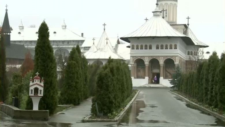 manastire sf cruce stareta anchetata