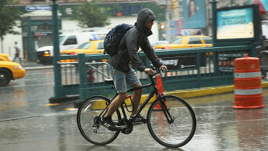 bicicleta ploaie - getty