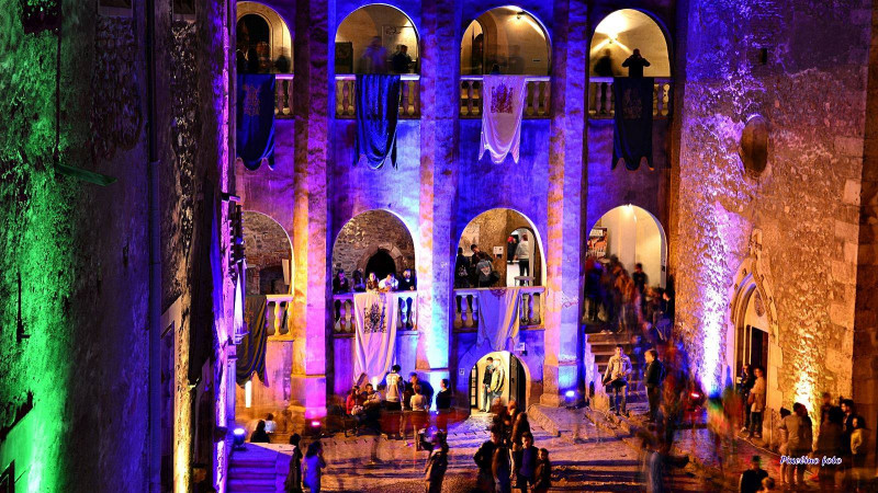 Castelul Corvinilor - noaptea muzeelor 8