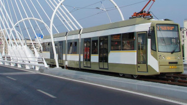tramvai 1 ratb transport in comun foto facebook RATB 04 08 2015