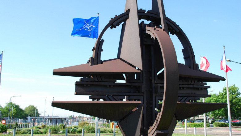 Sediu NATO simbol - nato-1.int