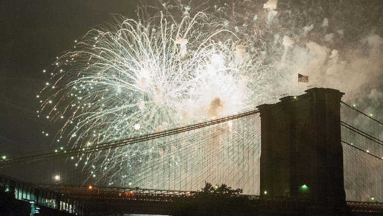 Artificii Podul Brooklyn SUA 4 iulie GettyImages-544996972 1