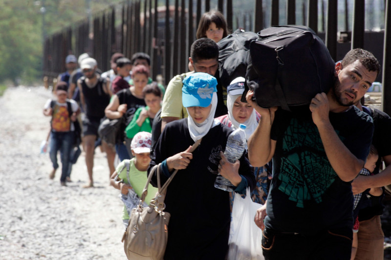 Imigranti si refugiati Idomeni granita Grecia si Macedonia GettyImages august 2015