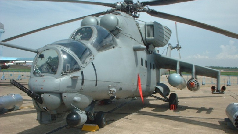 elicopter Mi-25