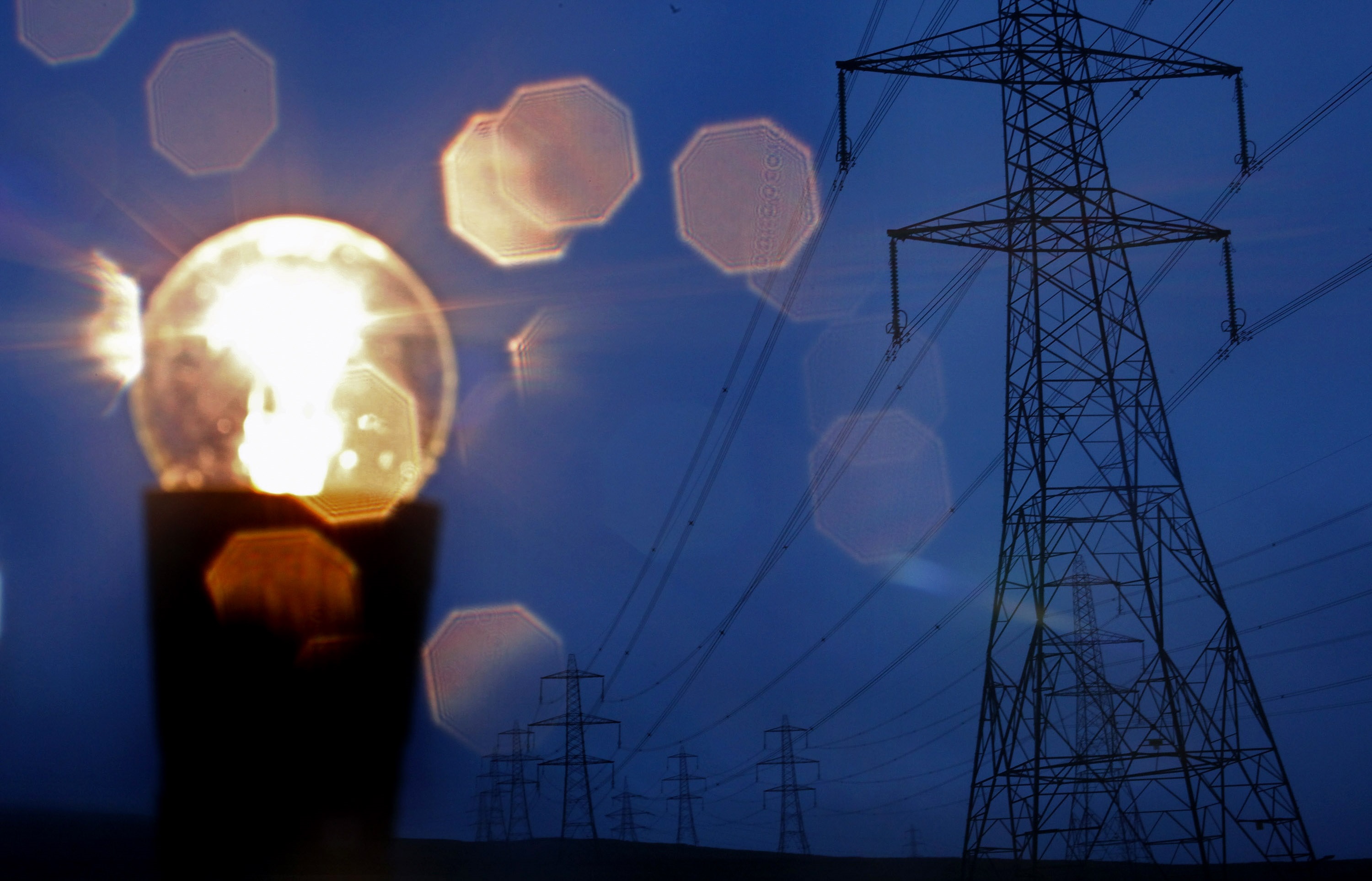 Rusia a oprit furnizarea de curent electric către Finlanda