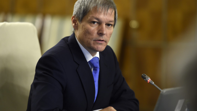 Dacian Ciolos sedinta de guvern gov.ro