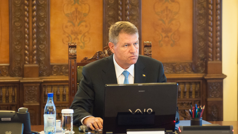 Klaus Iohannis sedinta CSAT 9 iunie 2015 - presidency.ro