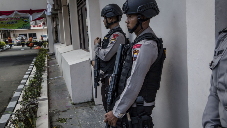 politie indonezia GettyImages-545033742 1