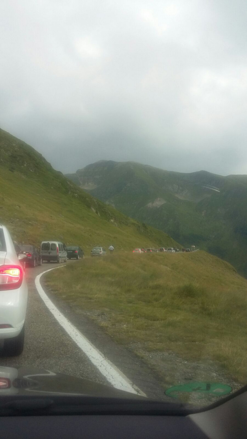 Trafic Transfagarasan 6 060816