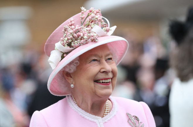 The Queen Hosts Garden Party At Buckingham Palace