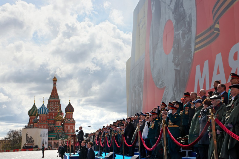 Pentru Vladimir Putin, tot ce a mai rămas este sinistrul cult al victoriei