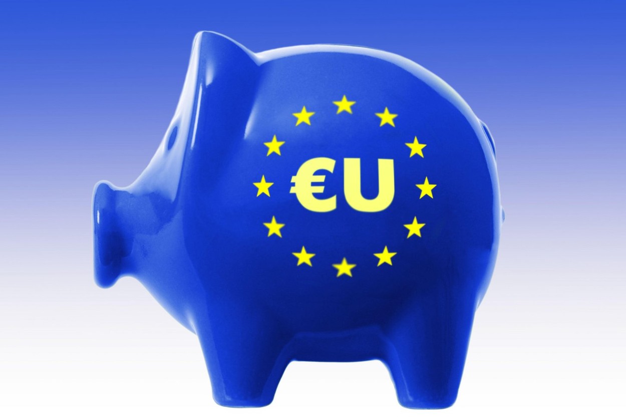 Rata de absorbţie a fondurilor europene a depăşit 70% în 2022, spune premierul