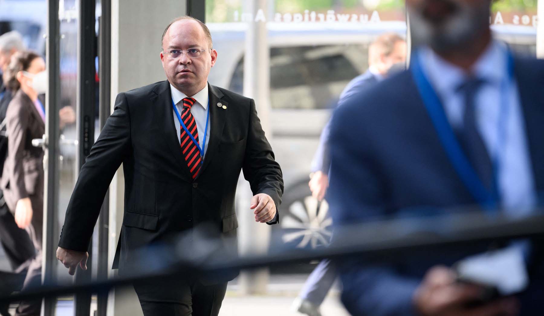 Aurescu, la reuniunea miniștrilor de externe NATO: „România este gata să sprijine un proces rapid de aderare a Finlandei și Suediei”