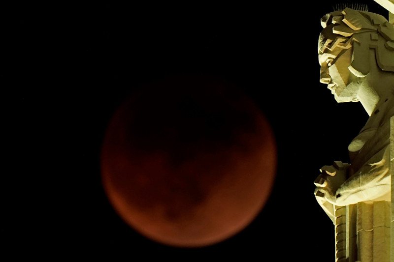 Missouri Lunar Eclipse