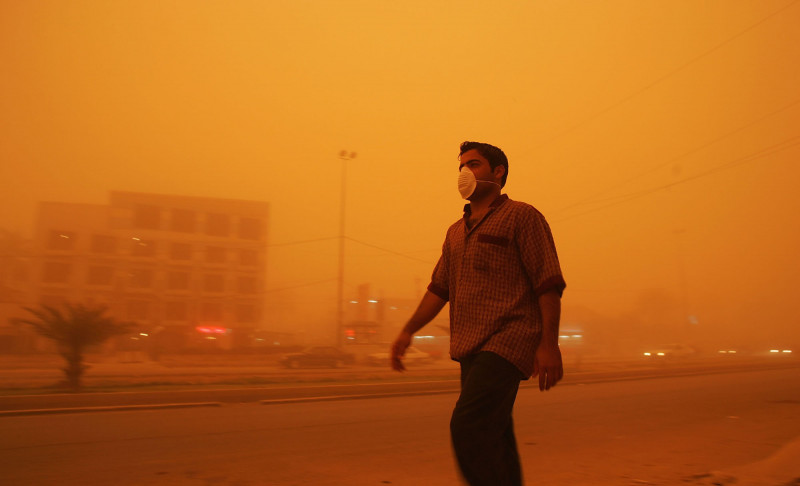 Sand Storm Hits Baghdad