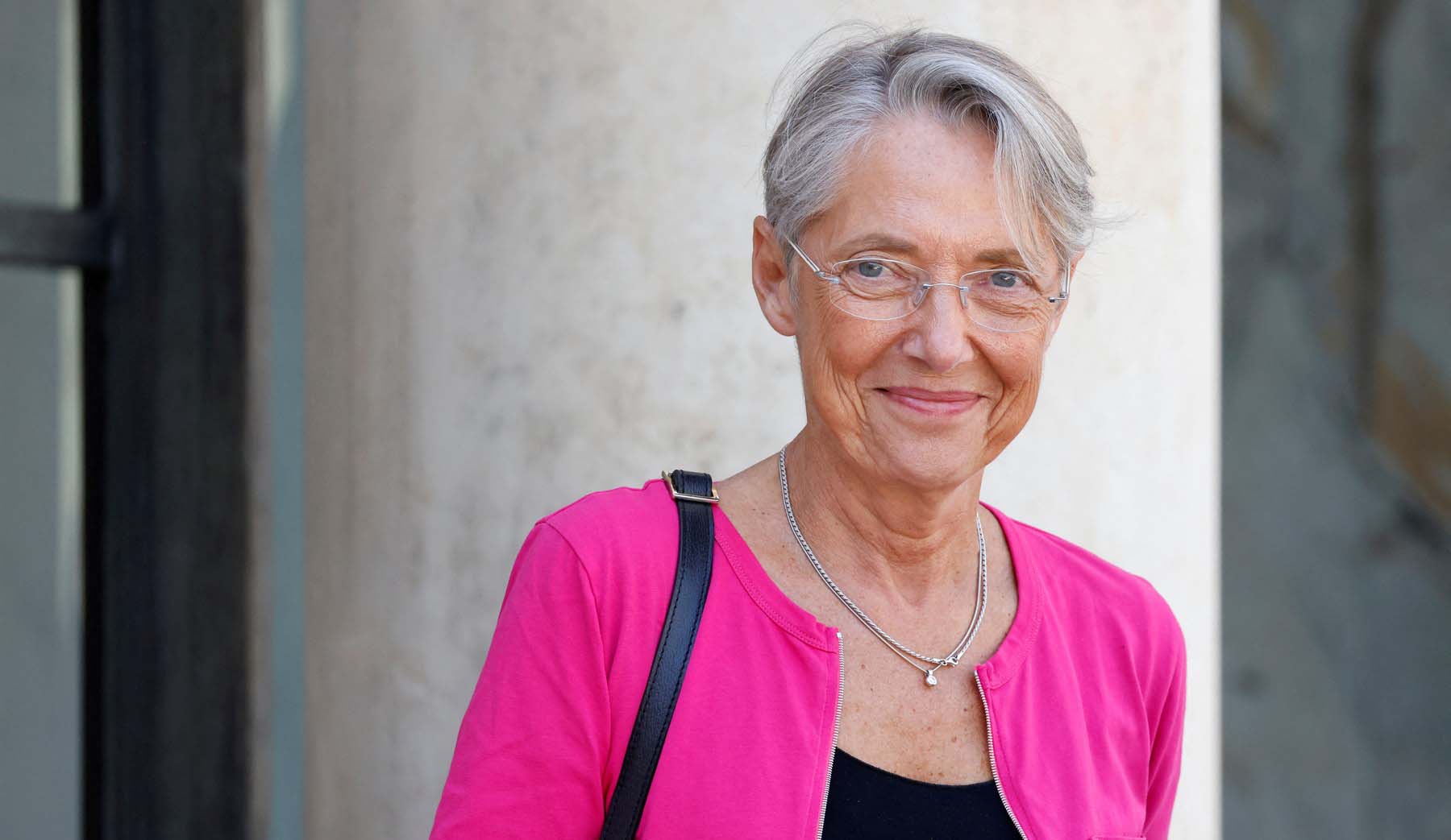 Cine este Elisabeth Borne, prima femeie prim-ministru al Franței din ultimii 30 de ani
