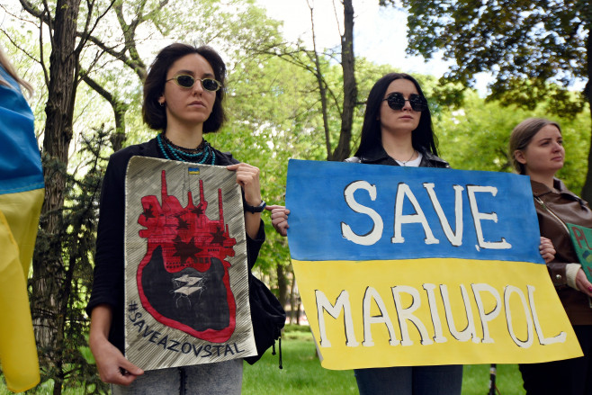 Save Mariupol rally at Chinese Embassy in Kyiv, Ukraine - 17 May 2022