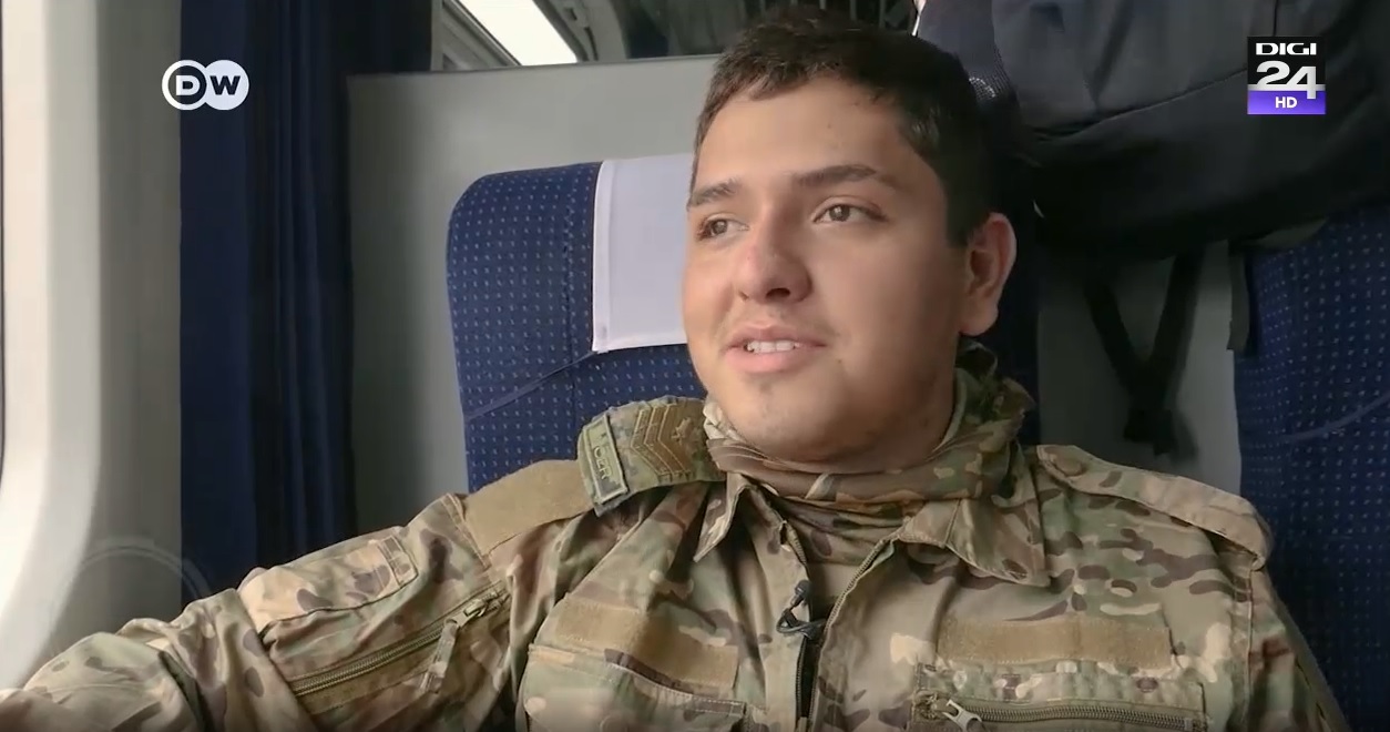 Ce este și ce face Legiunea Internațională în Ucraina. Povestea tânărului de 19 ani care a plecat din America Latină să ajute pe front
