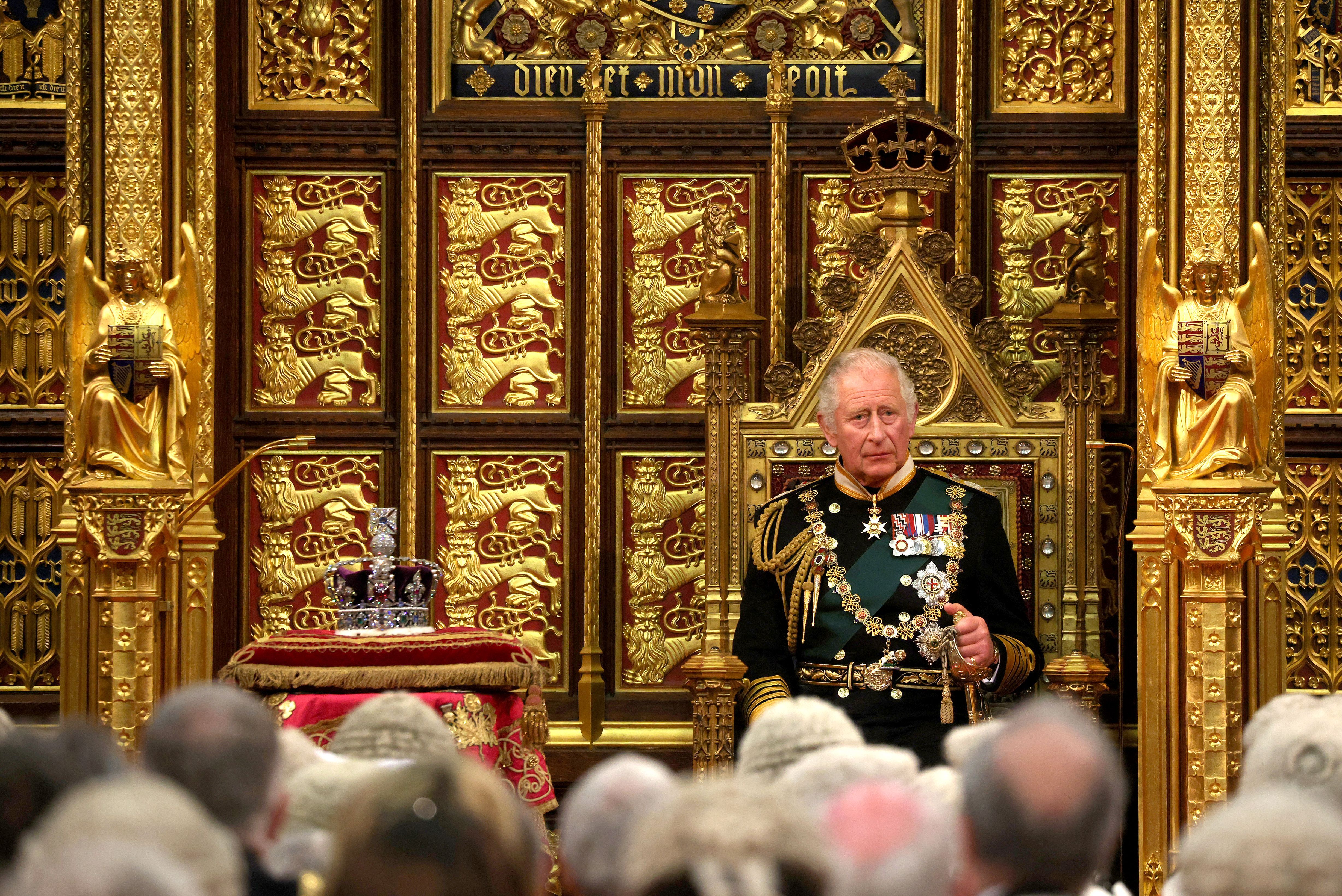 Moment de cotitură în istoria monarhiei britanice. Prințul Charles a susținut primul său discurs al tronului