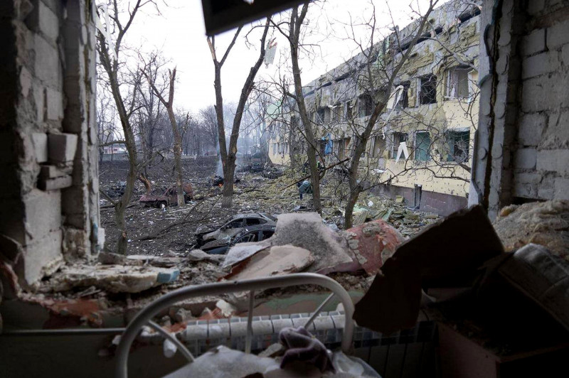 After airstrike on maternity hospital, Mariupol, Ukraine - 09 March 2022