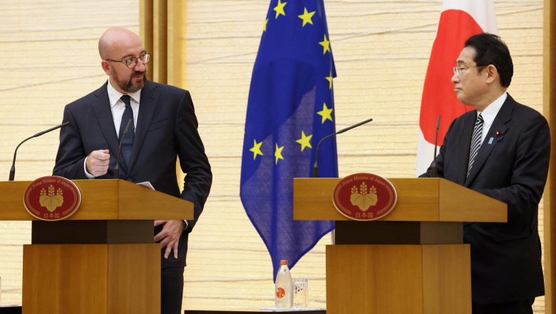 Charles Michel and Japanes Prime Minister Fumio Kishida