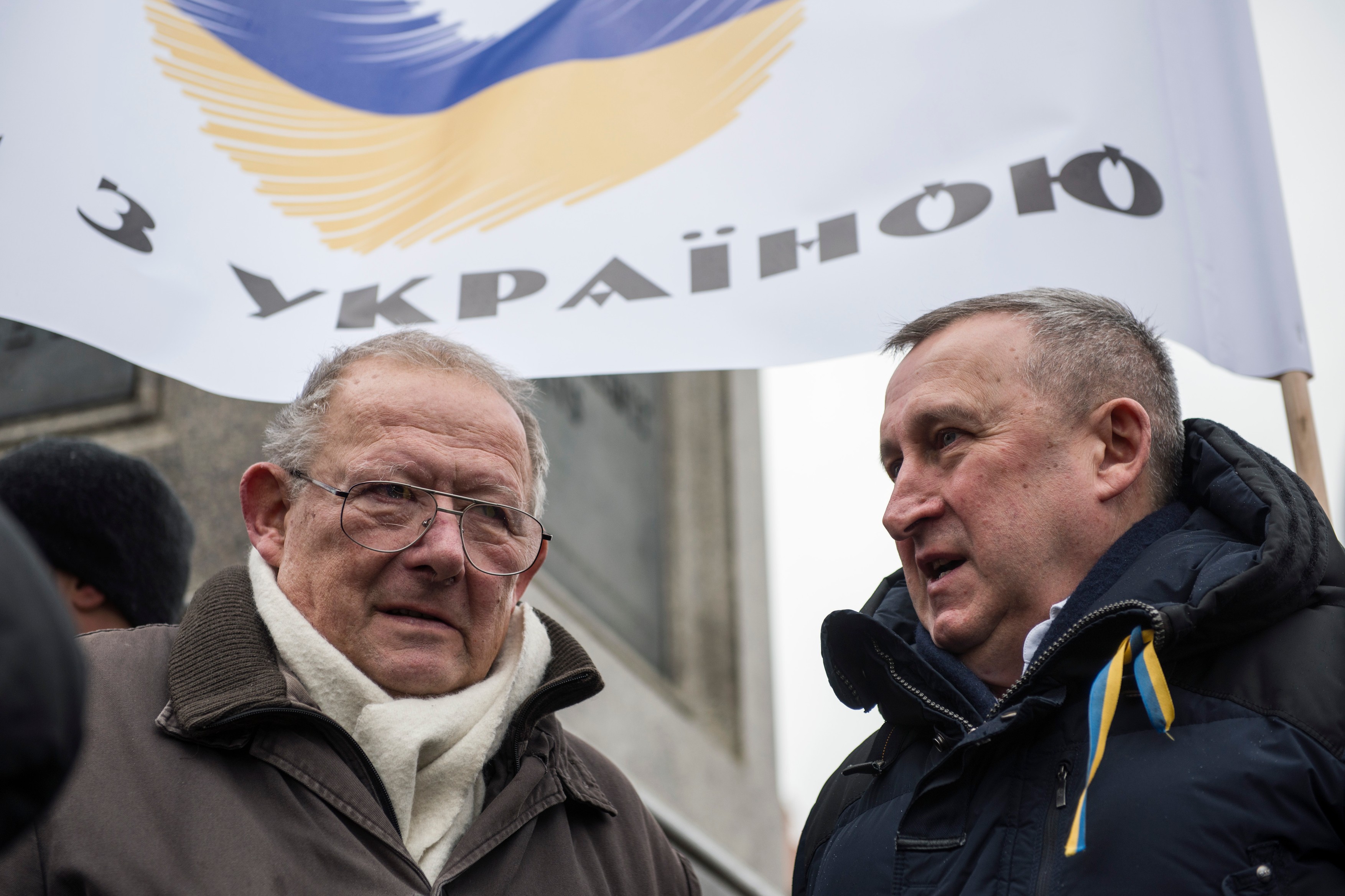 Adam Michnik spune că „acum toți suntem ucraineni”. „Putin a reuşit să-i convingă pe ruși că albul este negru şi negrul este alb”