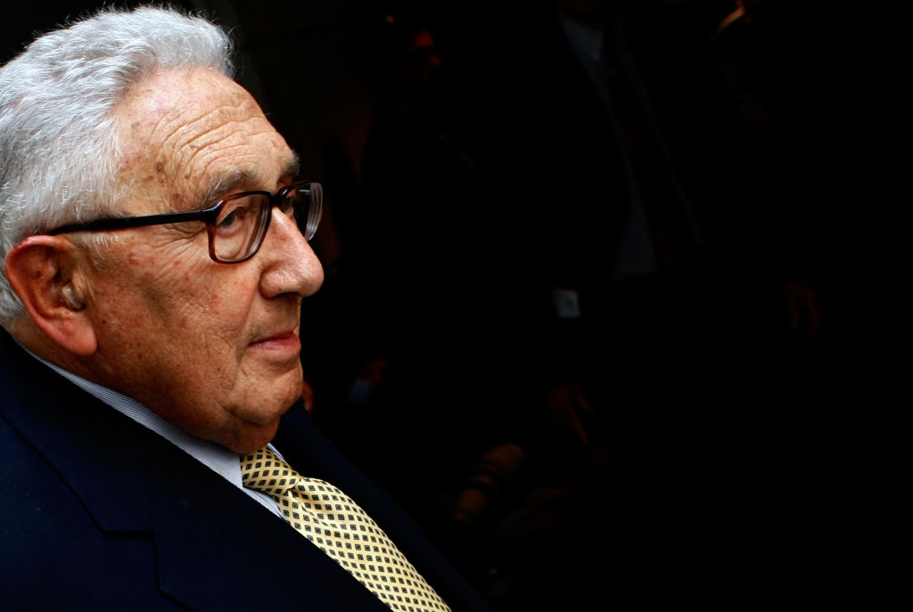Henry Kissinger spune că Ucraina ar trebui să cedeze teritorii Rusiei