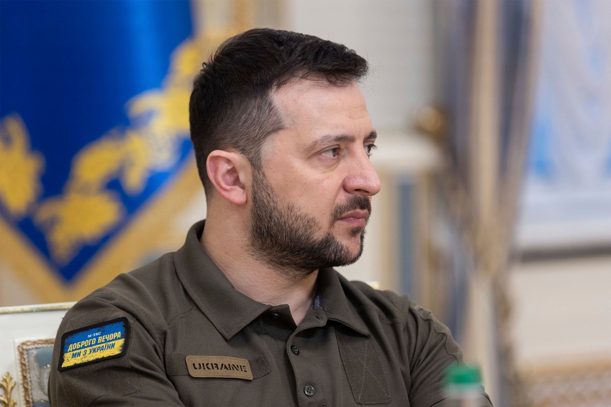 Zelenski cere Occidentului lansatoare multiple de rachete şi susţine că Ucraina "a rupt coloana vertebrală a armatei ruse"