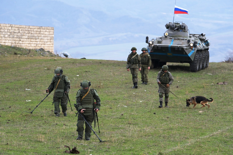 Armenia și Azerbaidjan au convenit să înceapă negocierile privind un tratat de pace după războiul din Nagorno-Karabah