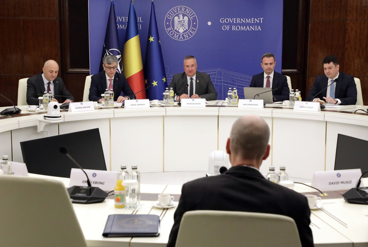 Nicolae Ciucă a discutat cu oficiali ai SUA din Energie despre extinderea programului nuclear civil din România
