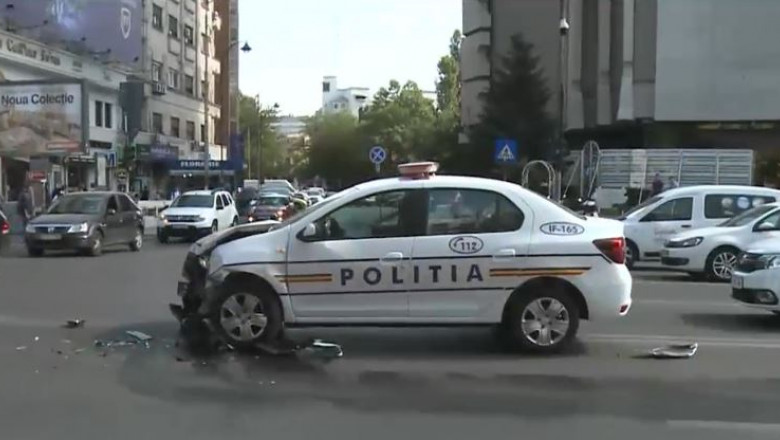 accident-masina-politie-magheru-bucuresti