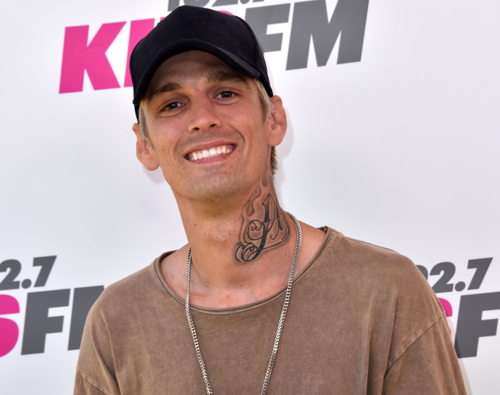 Moartea lui Aaron Carter: cântărețul s-a înecat în cadă după ce a luat sedative și a inhalat spray-uri de curățat