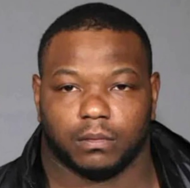 O femeie din New York a fost violata dupa ce agresorul a pus-o sa aleaga intre trei variante ingrozitoare