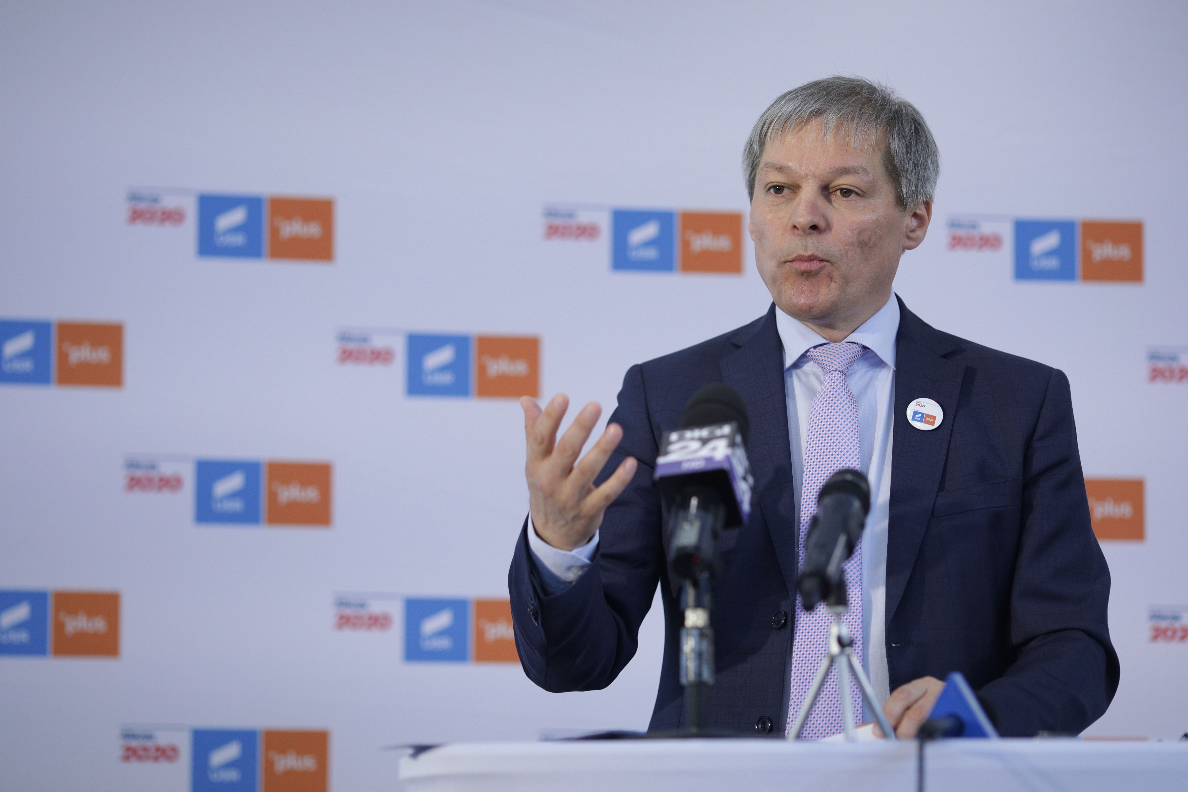 Cioloș, despre discursurile antivacciniste ale AUR: Noi nu împărtășim așa ceva. Nu USR PLUS i-a trimis în Parlament, ci alegătorii