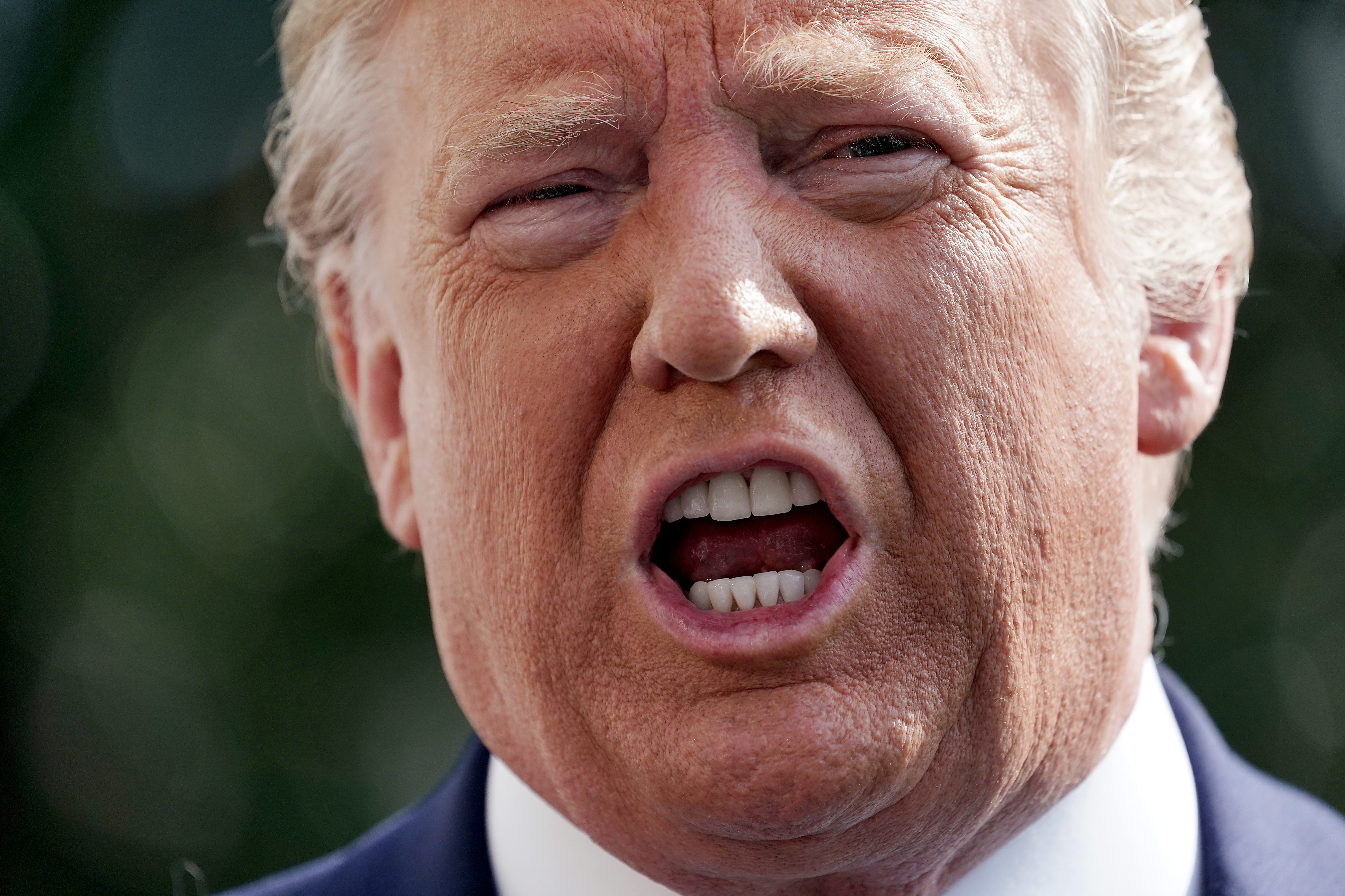 Trump, acuzat de Snapchat ca incita la „violenţa rasiala”. Anuntul retelei sociale in legatura cu mesajele postate de presedintele SUA