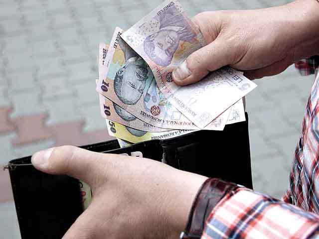 Noi scumpiri din 2026 și taxe tot mai mari. Economistul Cristian Păun avertizează: „Românii o să o ducă foarte greu”