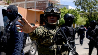 politisti mexicani armata