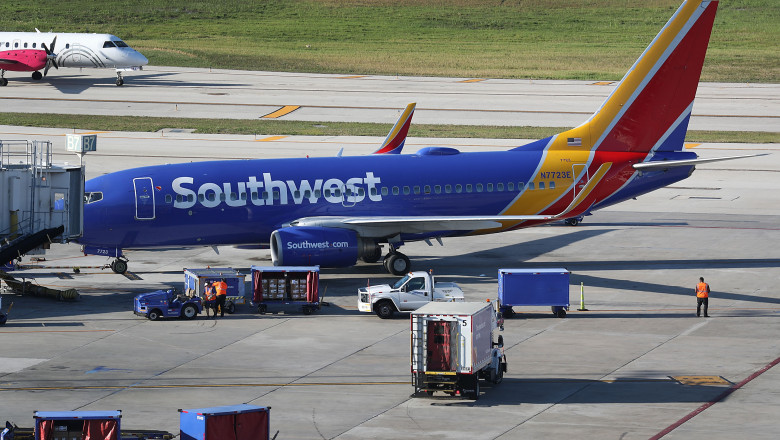 Hundreds Of Southwest Airlines Flights Canceled Since Last Week As Airline Deals With "Operational Emergency"