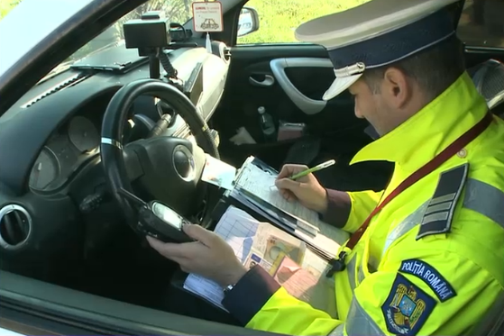 Vitezoman din Galați cu permis de câteva zile, prins de polițiști cu 122 km/h