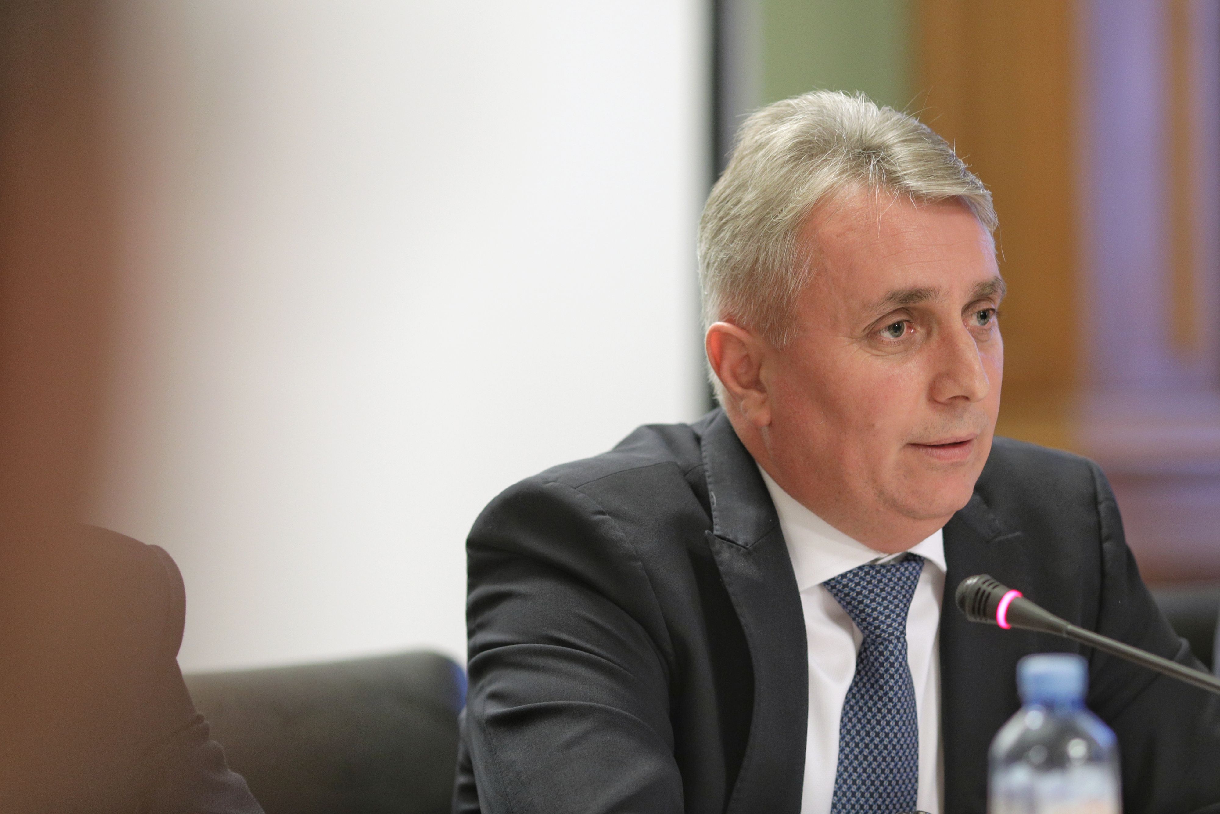 Lucian Bode: Mi-a venit factura la energie 1700 de lei pe decembrie. Stau în chirie