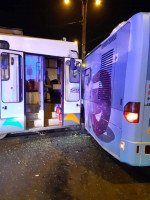 Accident tramvai capat linie 41 041119 (3)