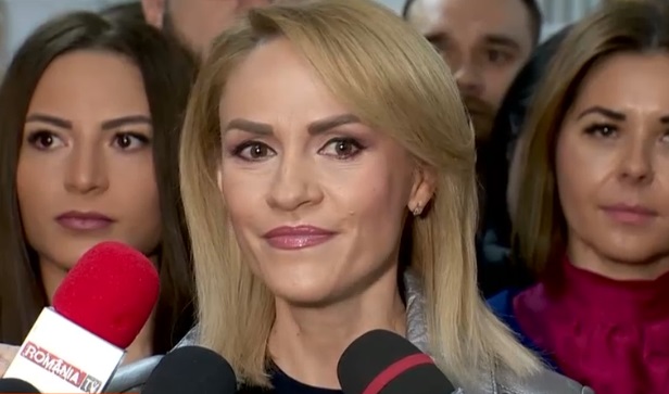 Gabriela Firea, către PNL: „Să-l invite pe Brad Pitt să candideze la Primăria Capitalei”