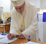 patriarhul-daniel-vot-alegeri-prezidentiale-2019 (3)