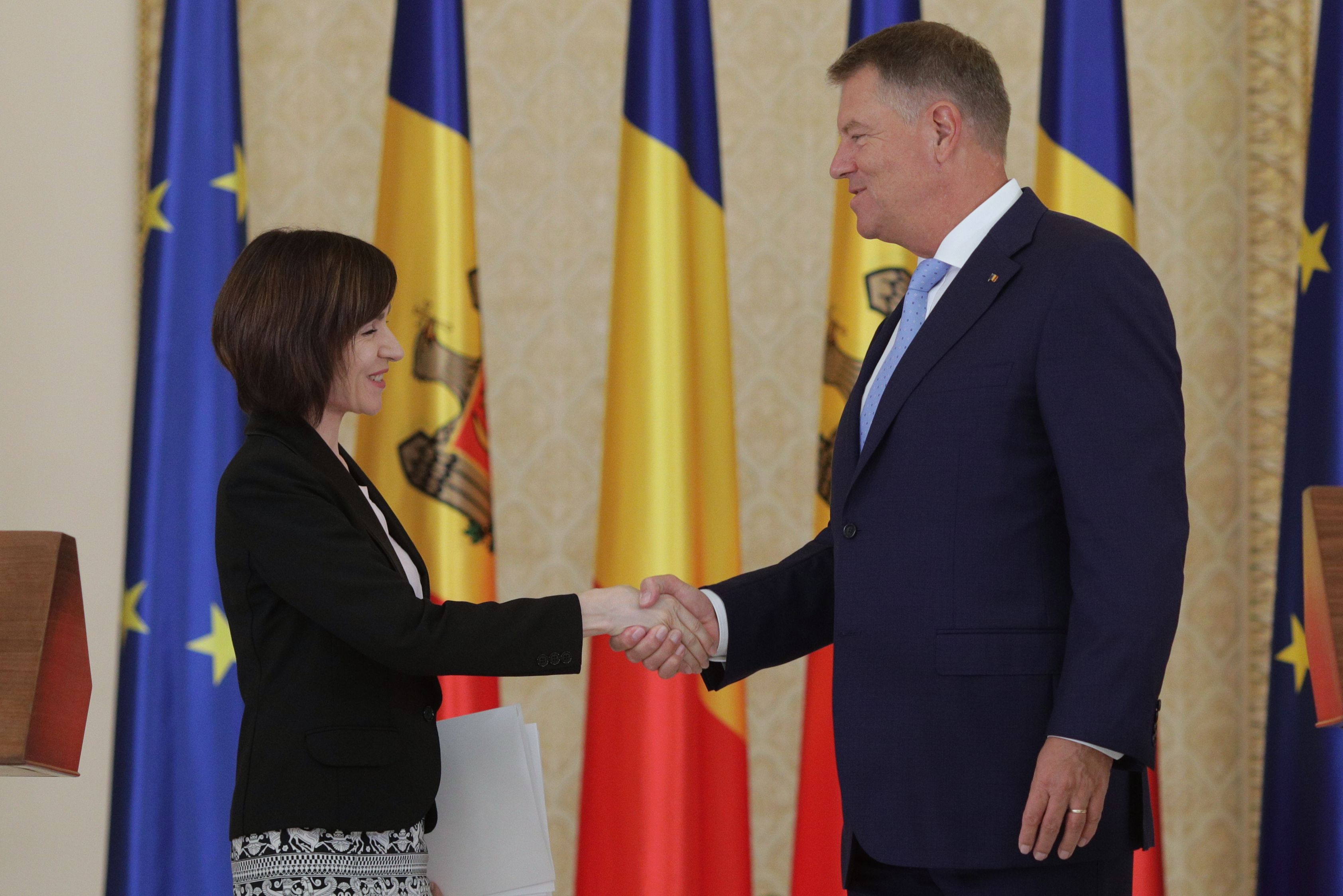 Klaus Iohannis merge marți în Republica Moldova