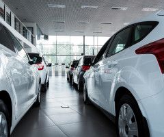 Înmatriculările de mașini noi în România au scăzut în iunie cu 27.84%. Cu o singură excepție