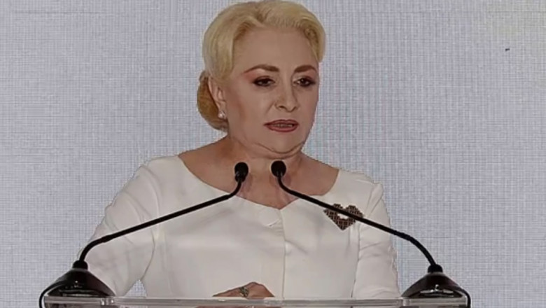 Viorica Dăncilă susține o conferință de presă joi, 21 noiembrie 2019