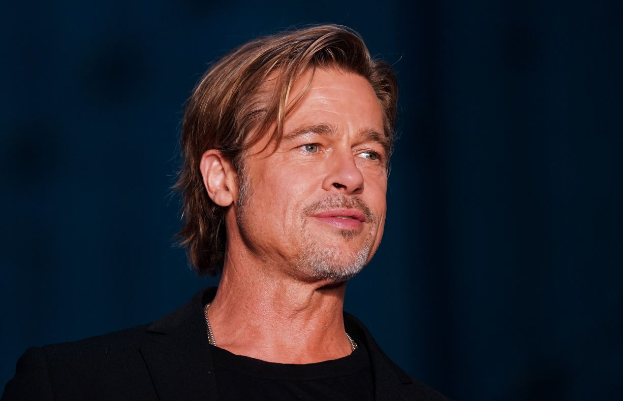 FOTO | Actriţa care i-a cucerit inima lui Brad Pitt. Cei doi, surprinsi impreuna de mai multe ori