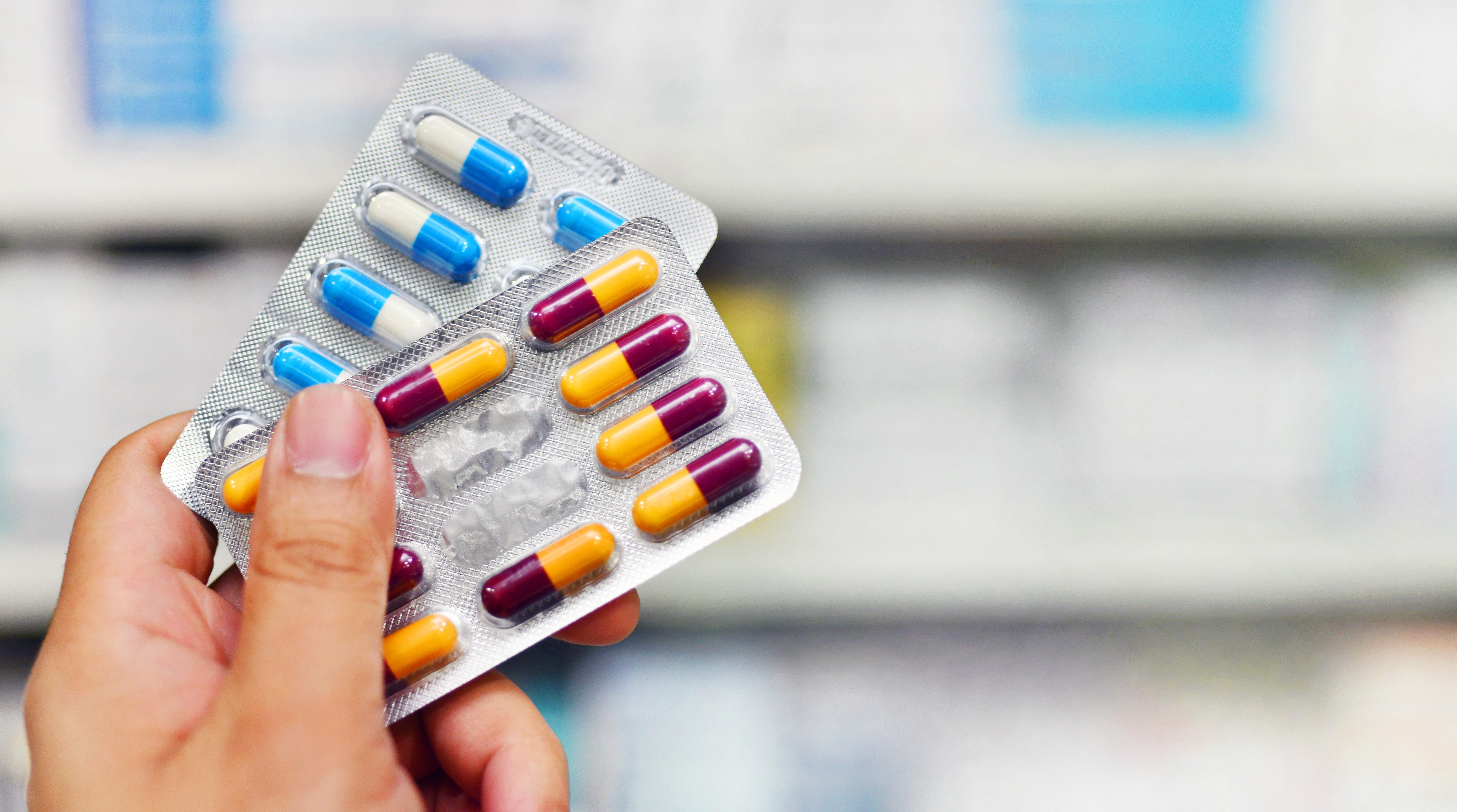 Crește plafonul de pensie până la care preţul medicamentelor se compensează cu 90%. Măsura, în vigoare de la 1 ianuarie